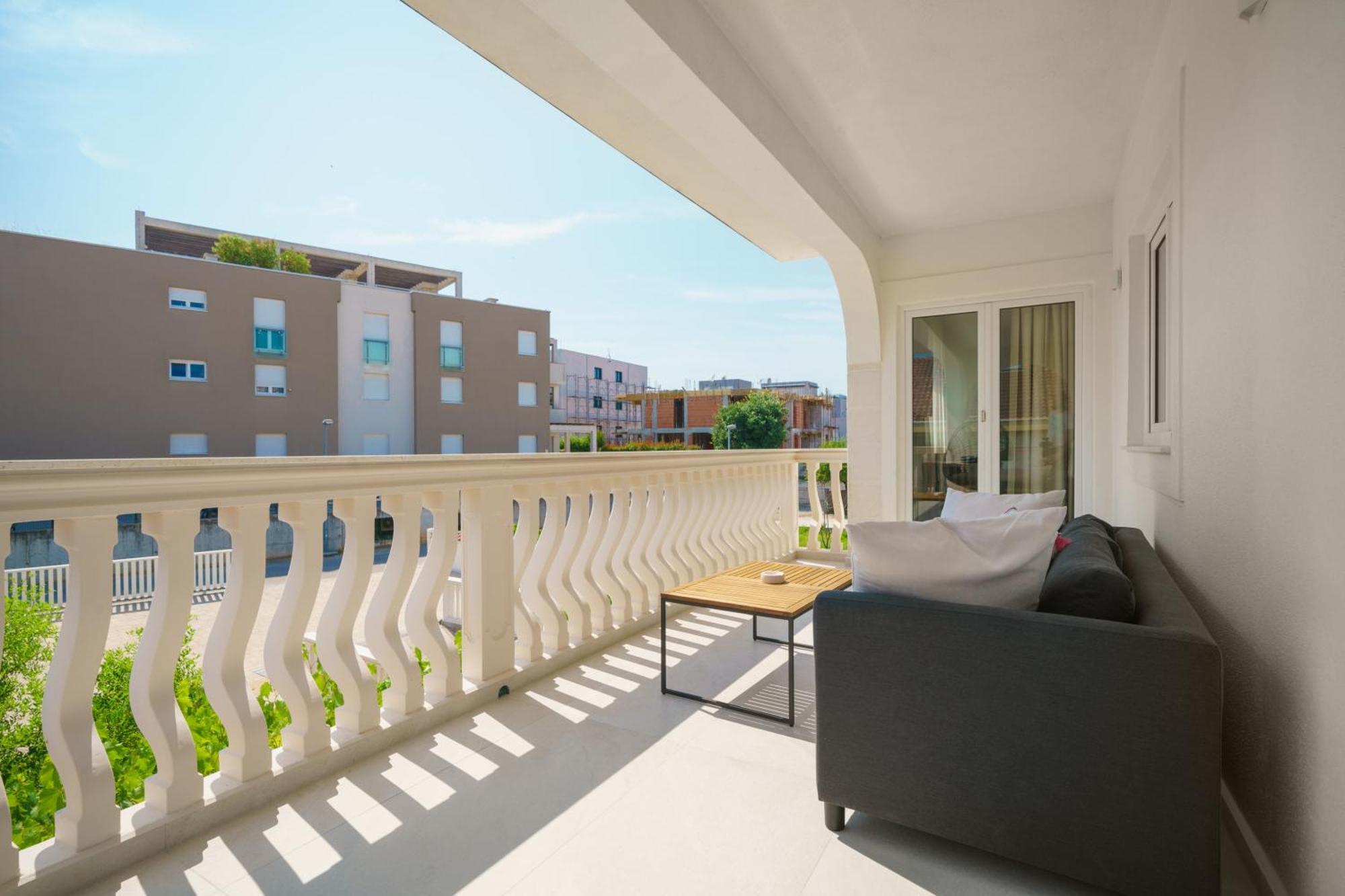 Villa Bianca Vodice Exterior photo
